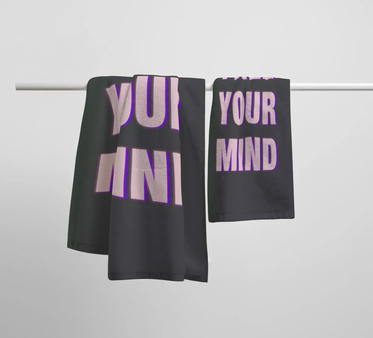 Free Your Mind asciugamano da bagno da Vasare Nar