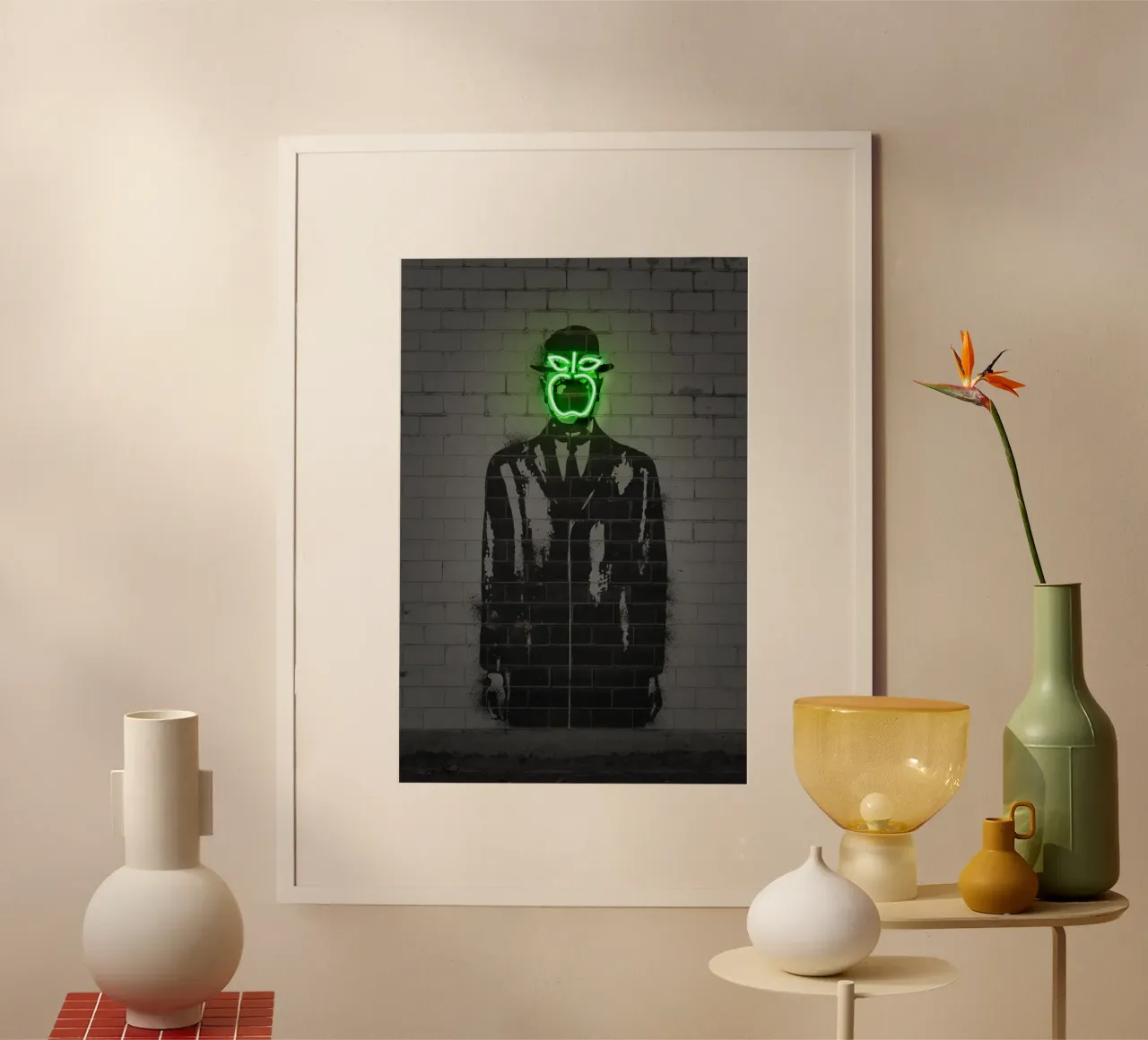 The Son Of Man poster con telaio in plastica da Octavian