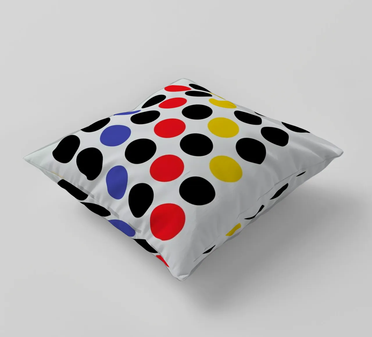 Primary Pattern Kissen von Studio One