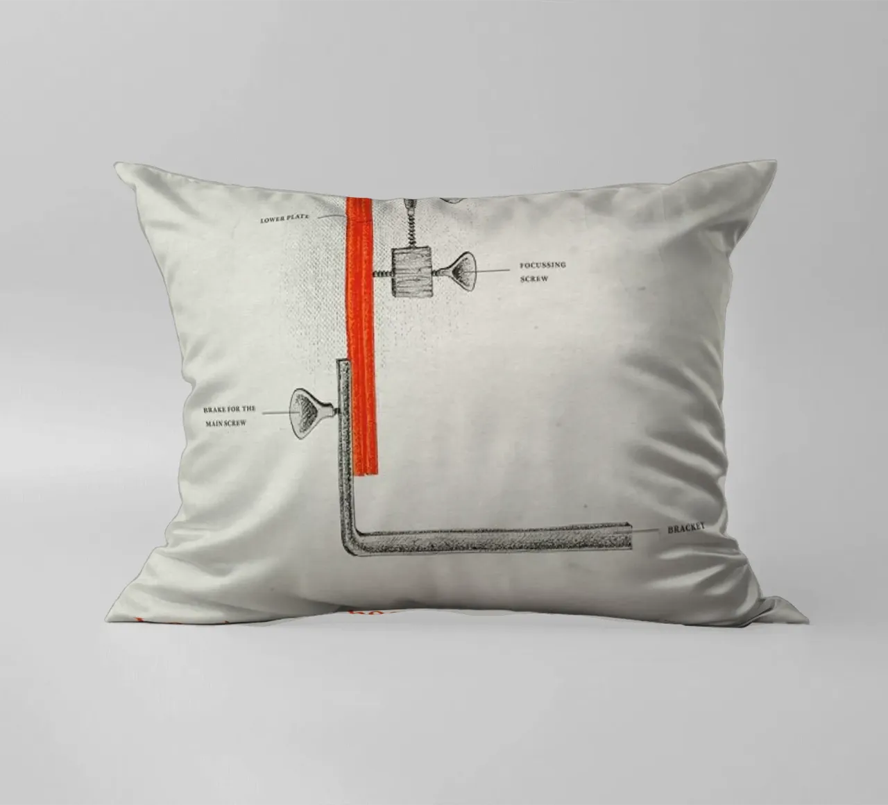 L for Leeuwenhoek cuscino da Khyati Trehan