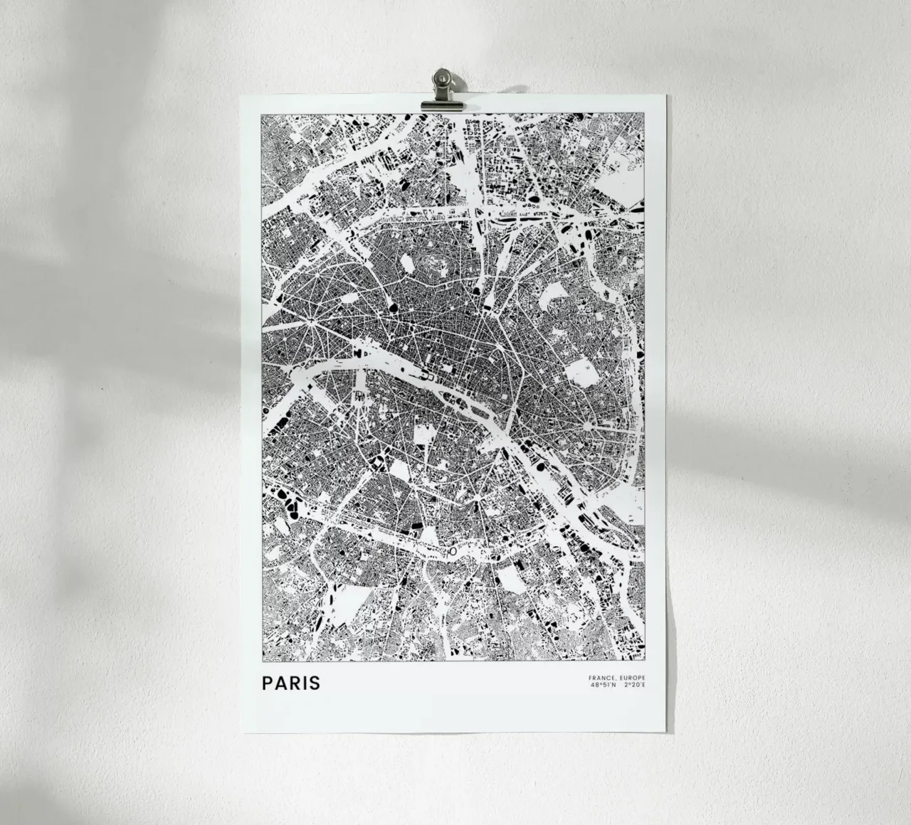 Paris poster con telaio in plastica da The Cartography Collection