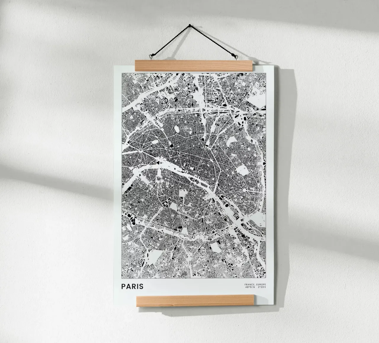 Paris poster con telaio in plastica da The Cartography Collection