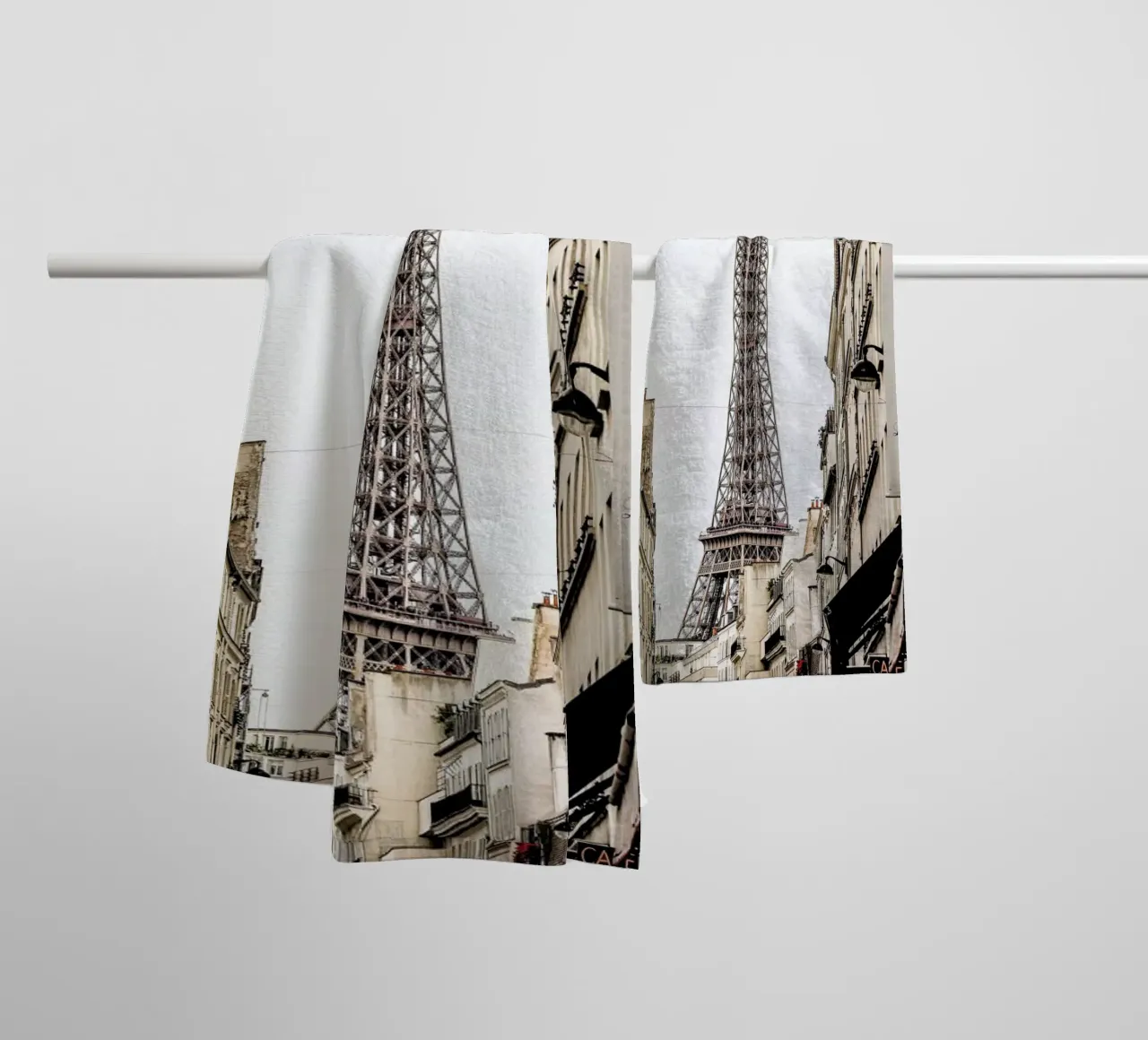 Street View Paris Handtuch von Babett Schultze