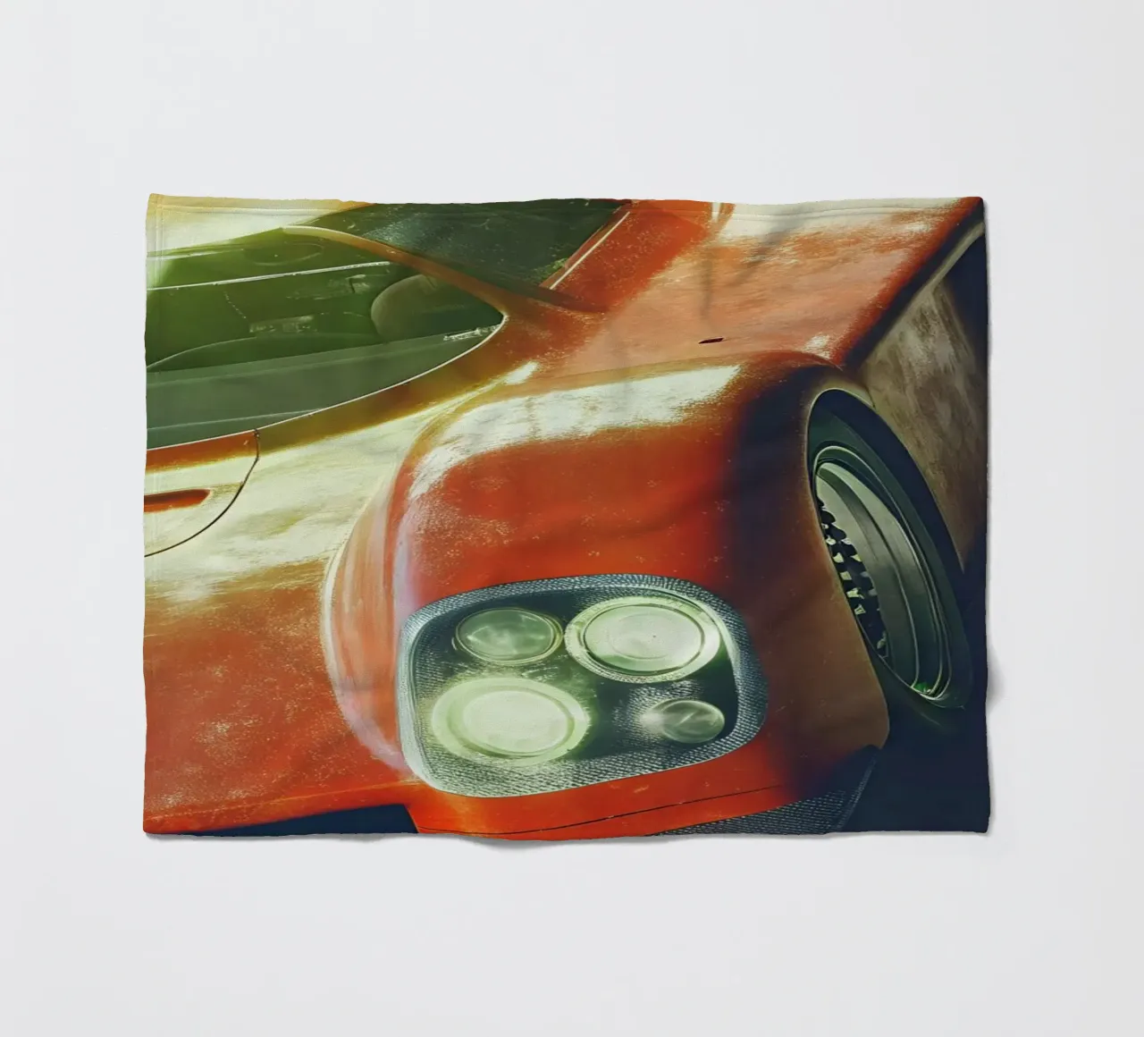 Auto da corsa rossa coperta in pile da CAR EDITION