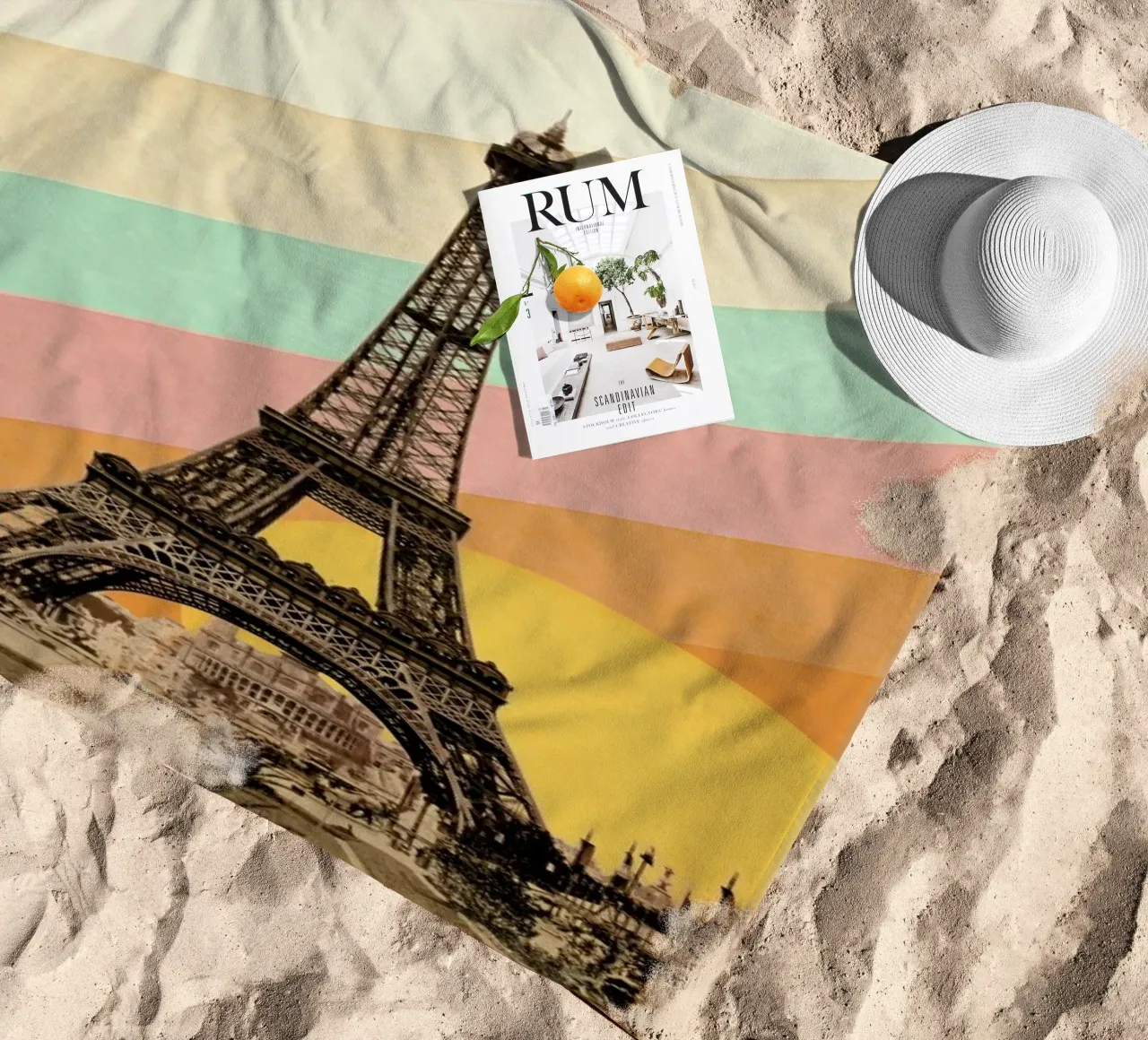 Eiffel Tower Rainbow telo mare da Florent Bodart