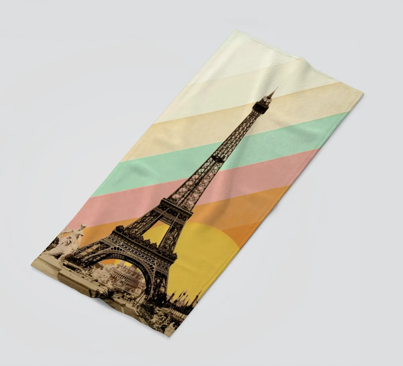 Eiffel Tower Rainbow telo mare da Florent Bodart