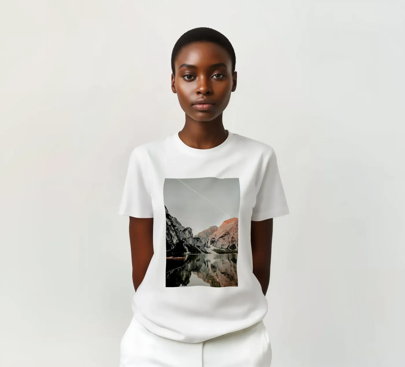 Reflections t-shirt da EyeEm Mobile GmbH