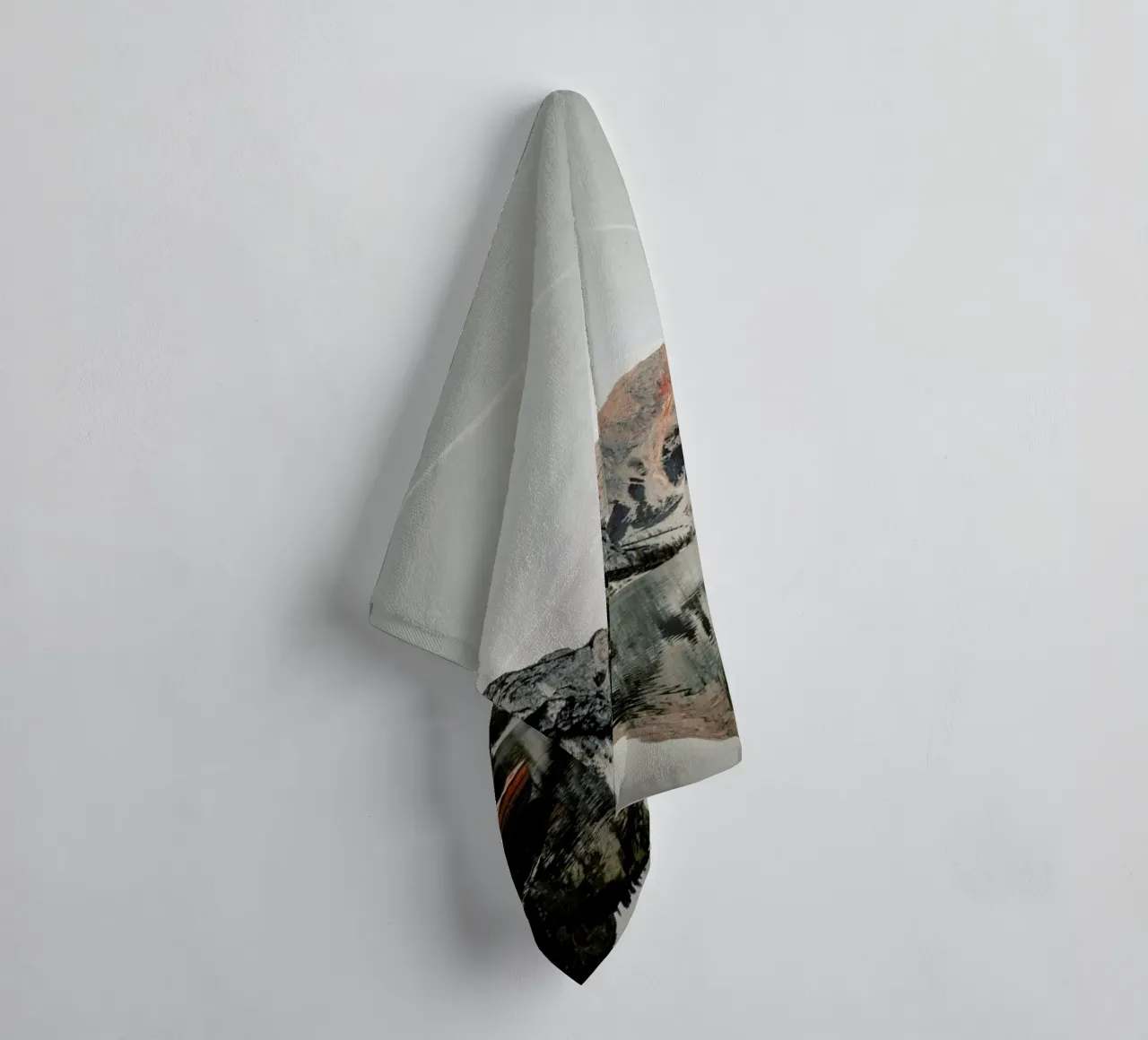 Reflections Handtuch von EyeEm Mobile GmbH