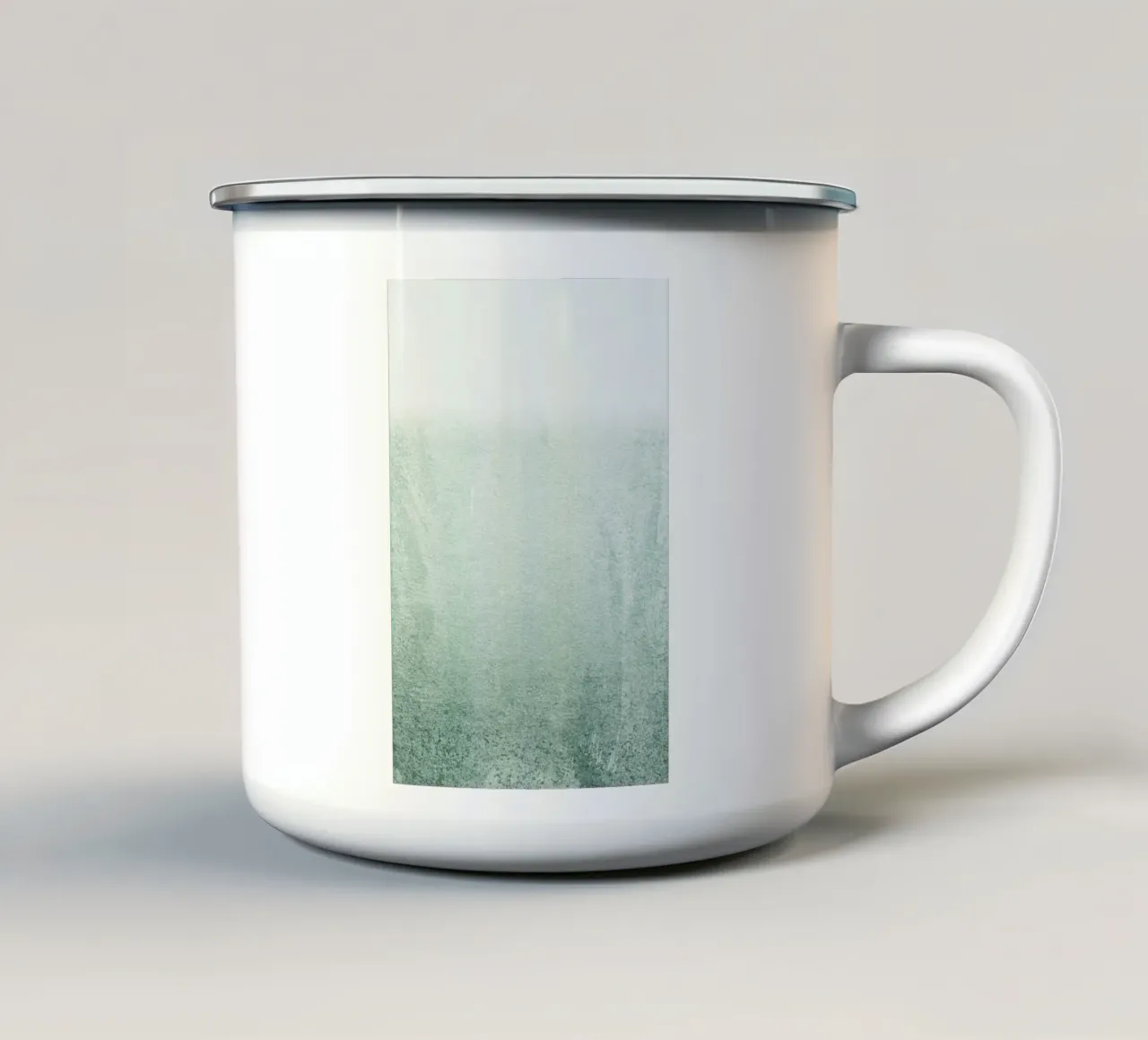 Fading Green Eucalyptus tazza in smalto da Monika Strigel