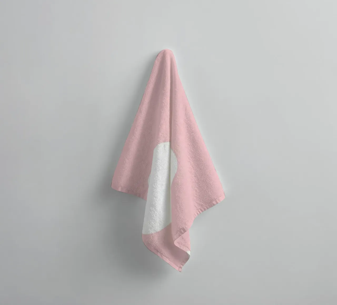 Retro Daisy Flowers Blush towel by diedrich
