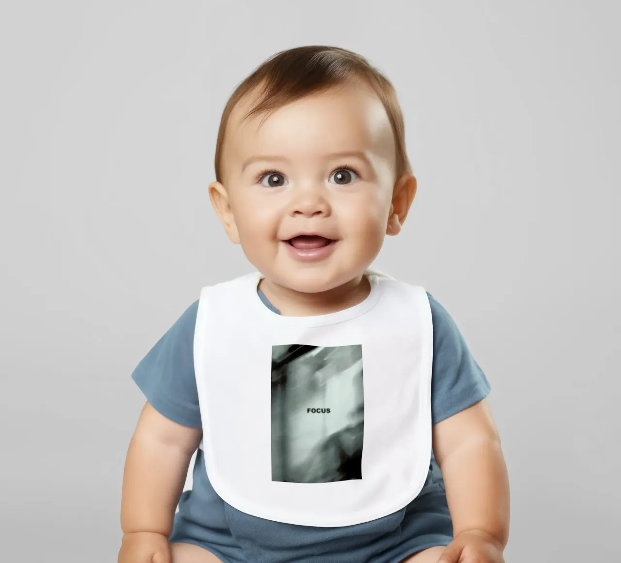 Focus bavaglino da 121 Creatives