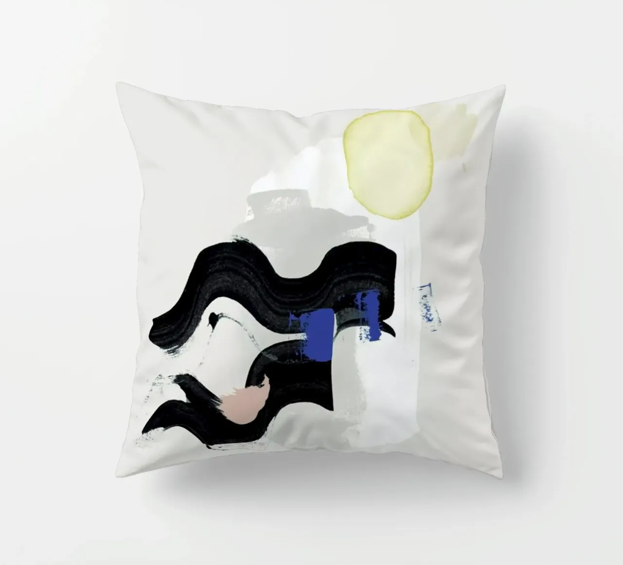 Patience decorative cushion by STUDIO LEEMO