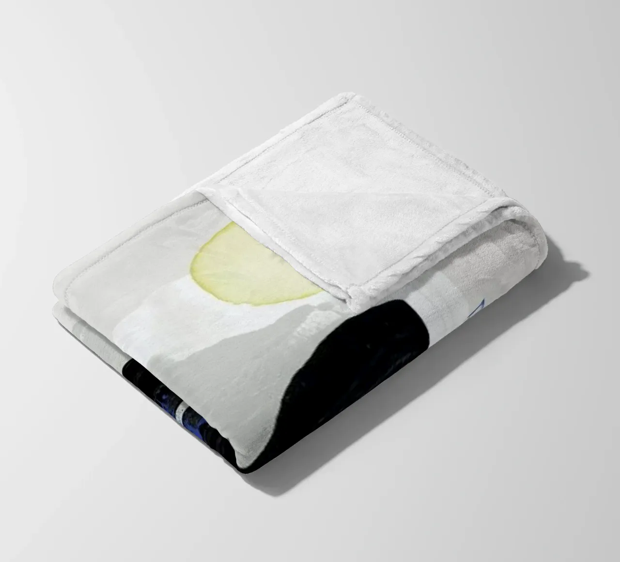 Patience fleece blanket by STUDIO LEEMO