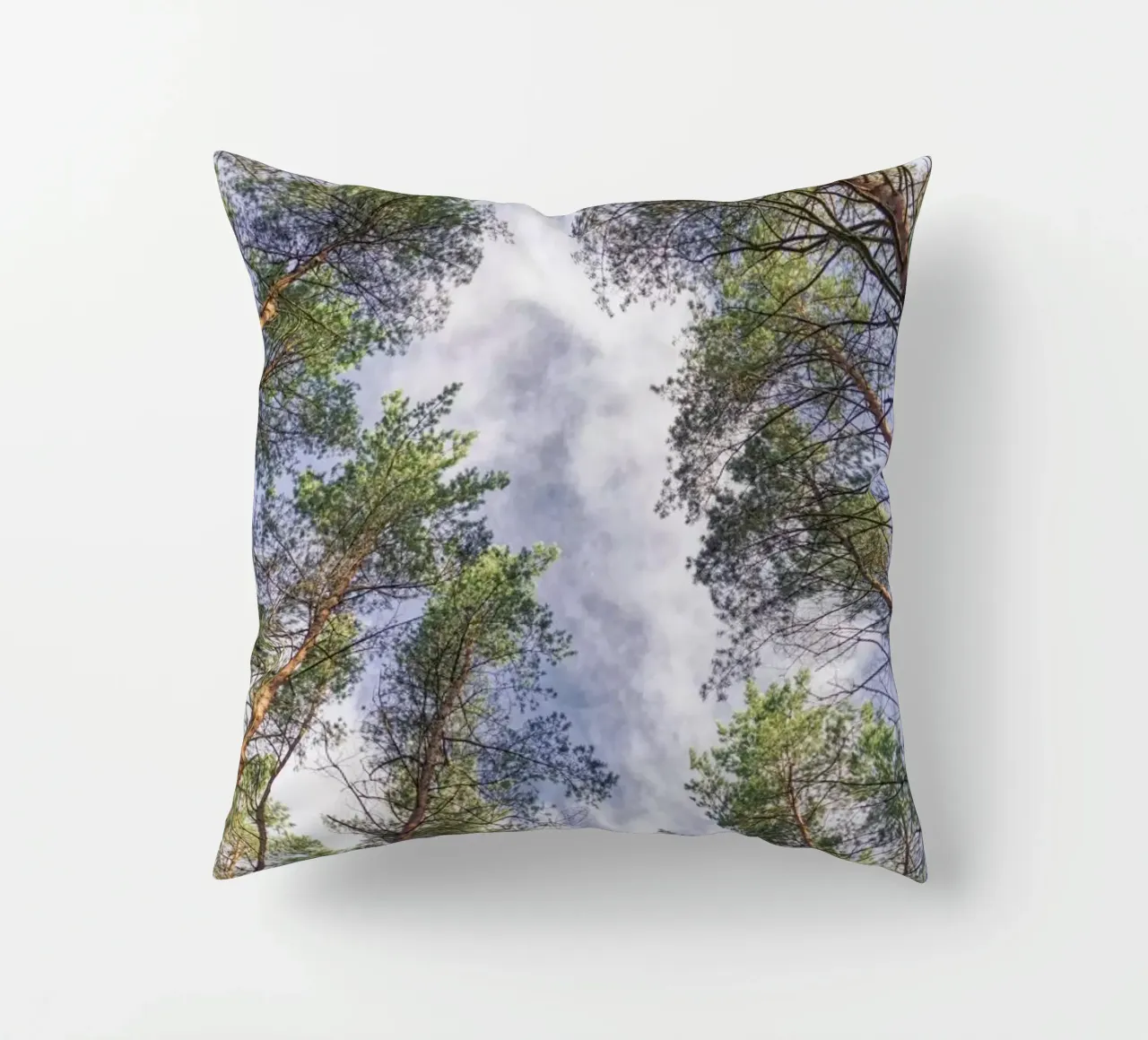 A Walk In The Forest cuscino da Nur Mut