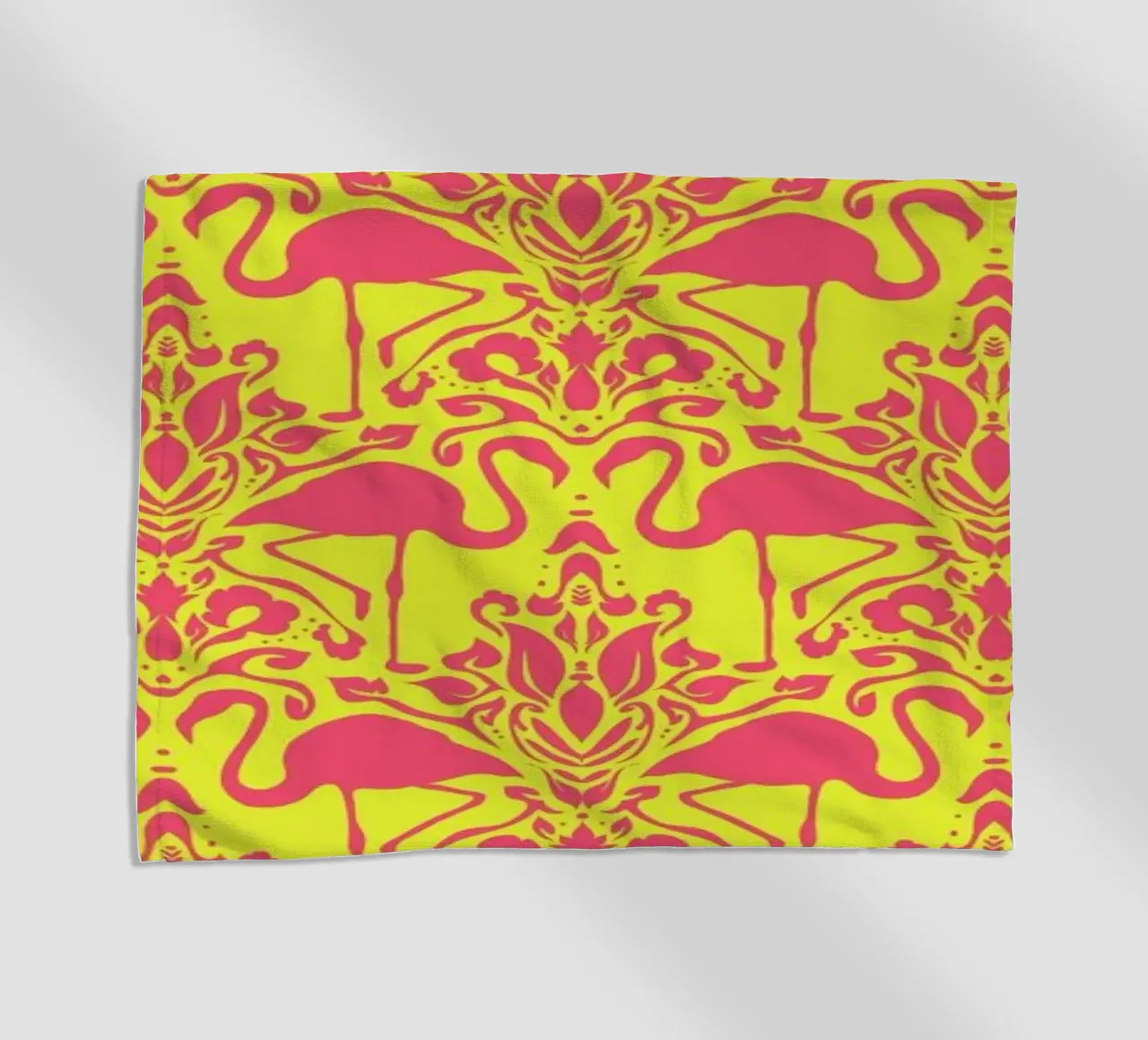 Flamingo Damask - yellow telo mare da Jacqueline Maldonado