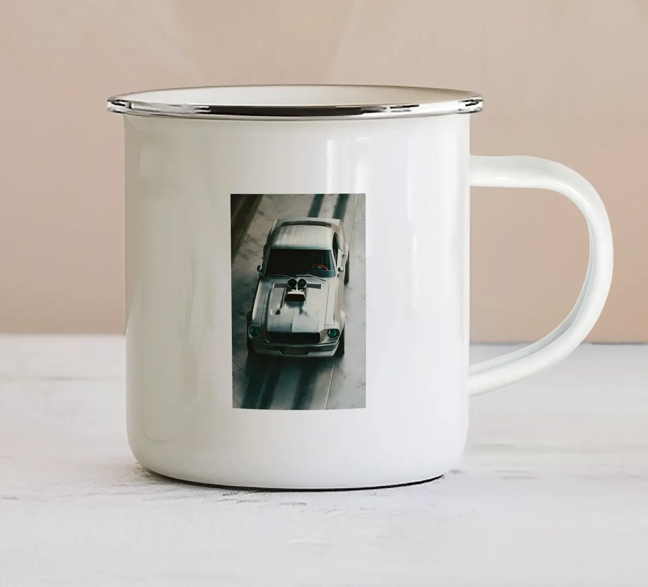 Auto da corsa grigia tazza in smalto da CAR EDITION