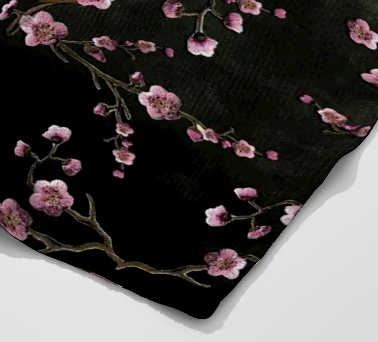 Sakura Black coperta in pile da Monika Strigel