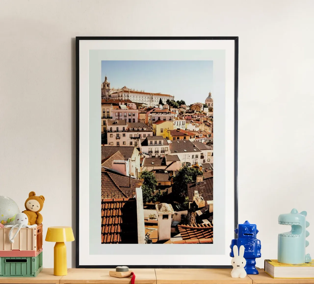 Lisbon poster con telaio in plastica da METROPOLIS