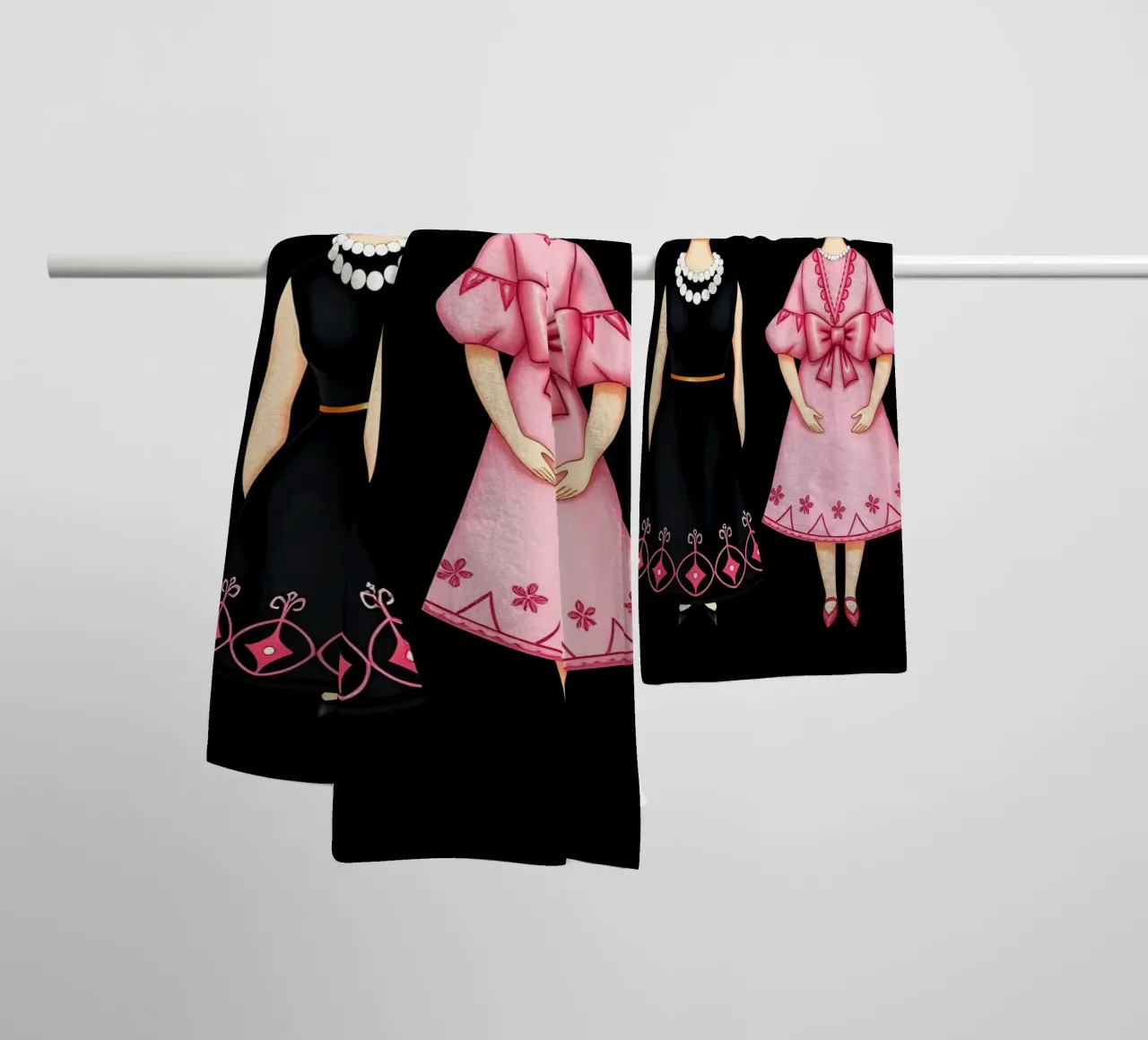 Marilyn Monroe con Audrey Hepburn asciugamano da bagno da COLLEEN CRAFTS