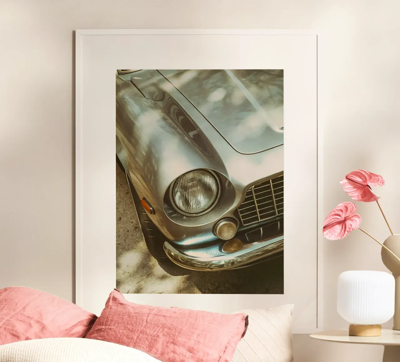 Détail de l'avant d'une voiture de course poster avec cadre en plastique de CAR EDITION