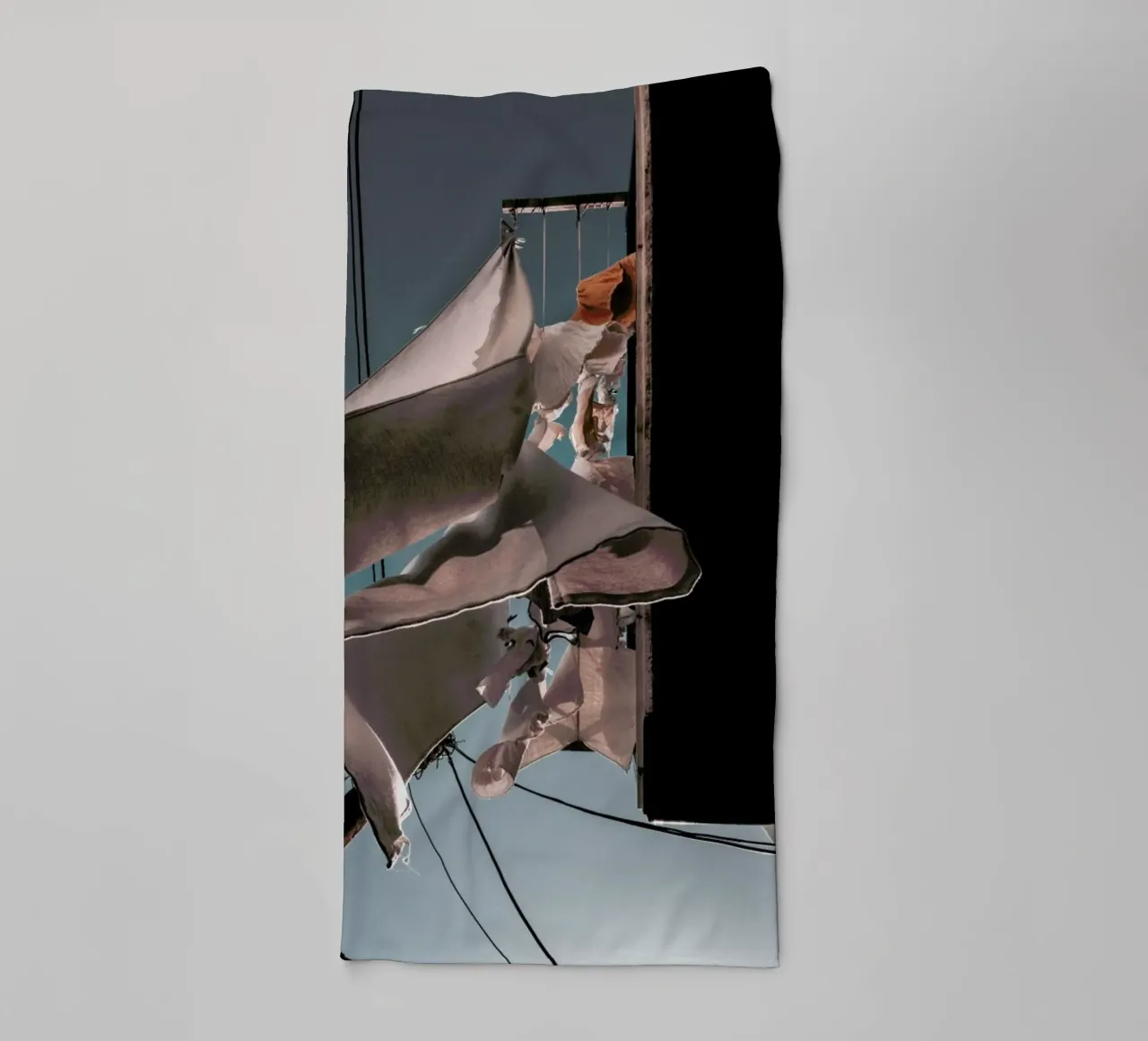 Drying Clothes towel by Sebastian Hilgetag