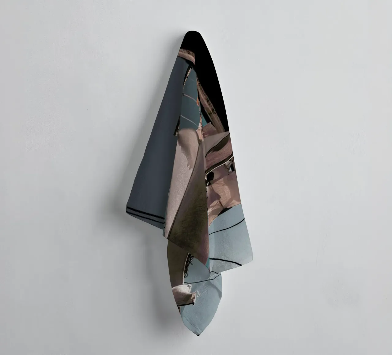 Drying Clothes towel by Sebastian Hilgetag