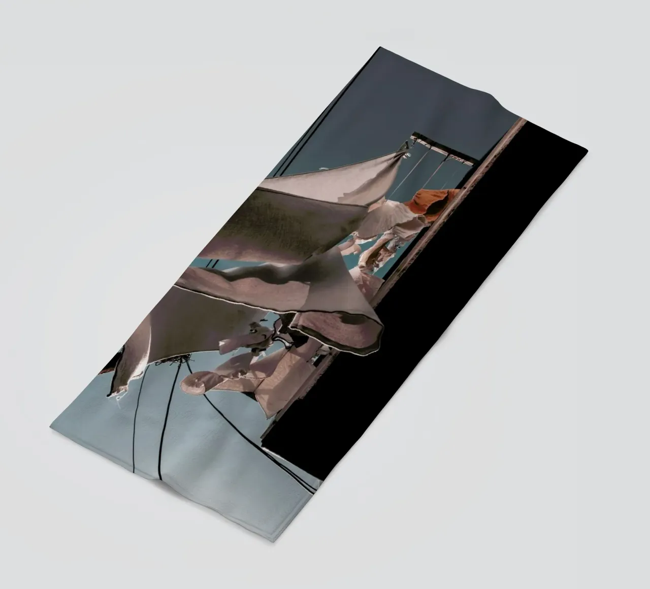 Drying Clothes telo mare da Sebastian Hilgetag