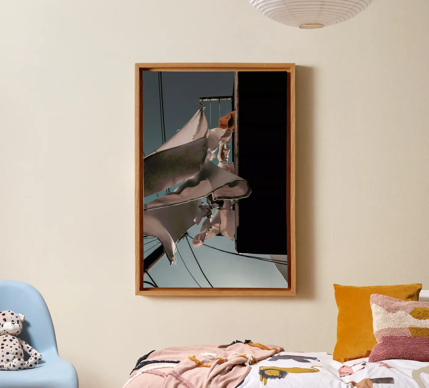 Drying Clothes Leinwand von Sebastian Hilgetag