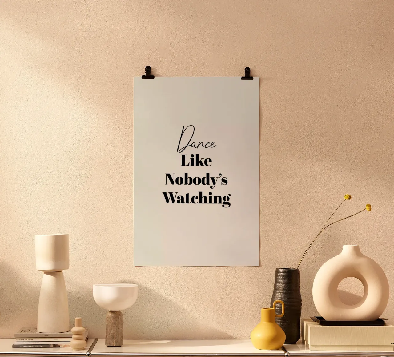 Dance poster con telaio in plastica da typed