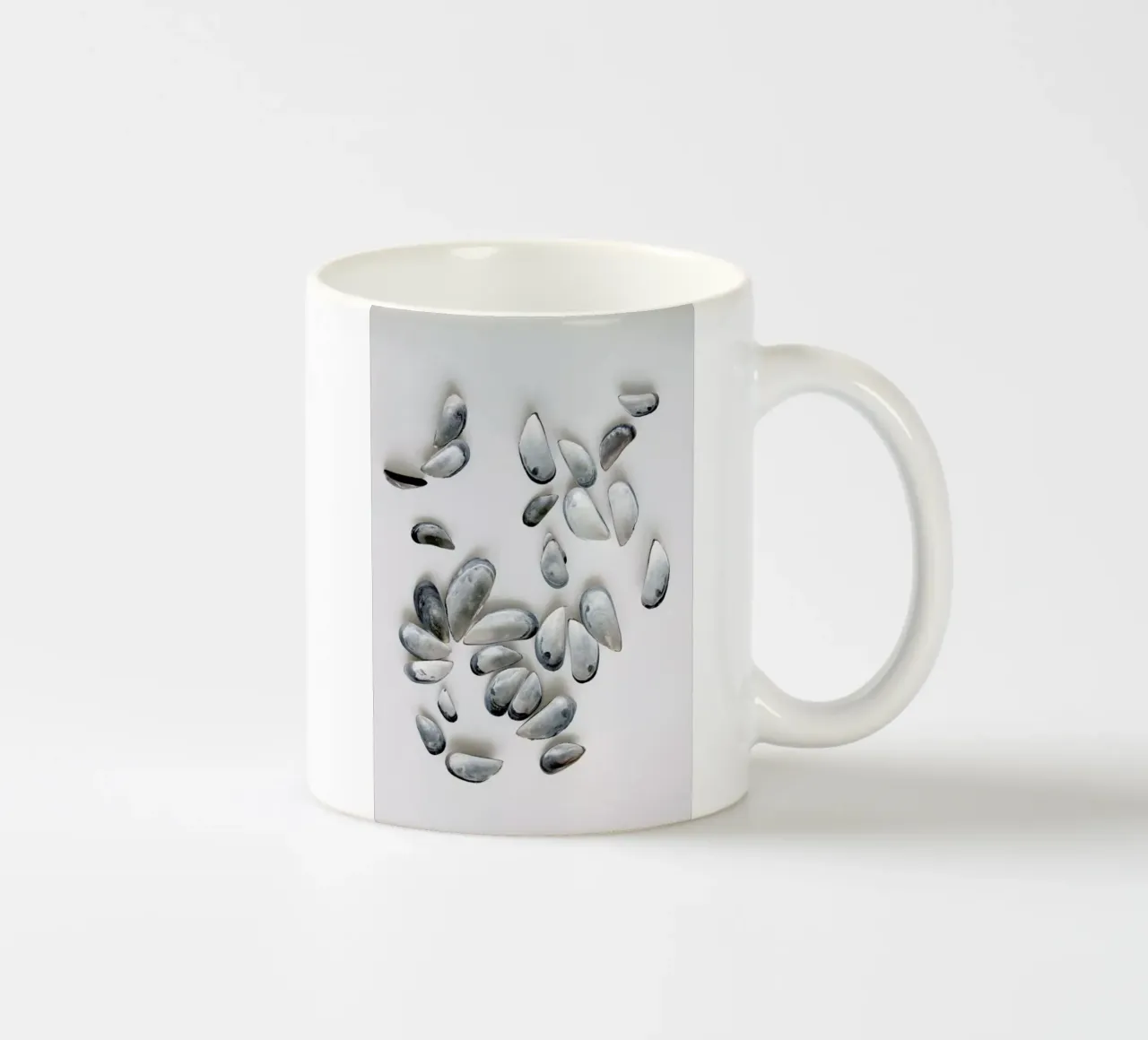 Memories of the Sea II tazza in ceramica da Studio Nahili