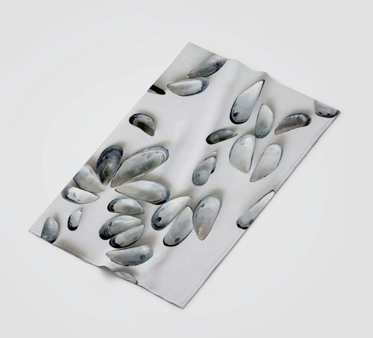 Memories of the Sea II coperta in pile da Studio Nahili