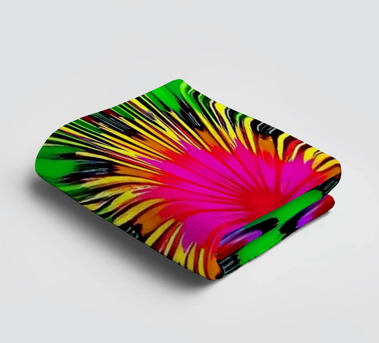 Dessin abstrait vibrant avec un motif radial éclatant de couleurs serviette de bain de DesignDoodle
