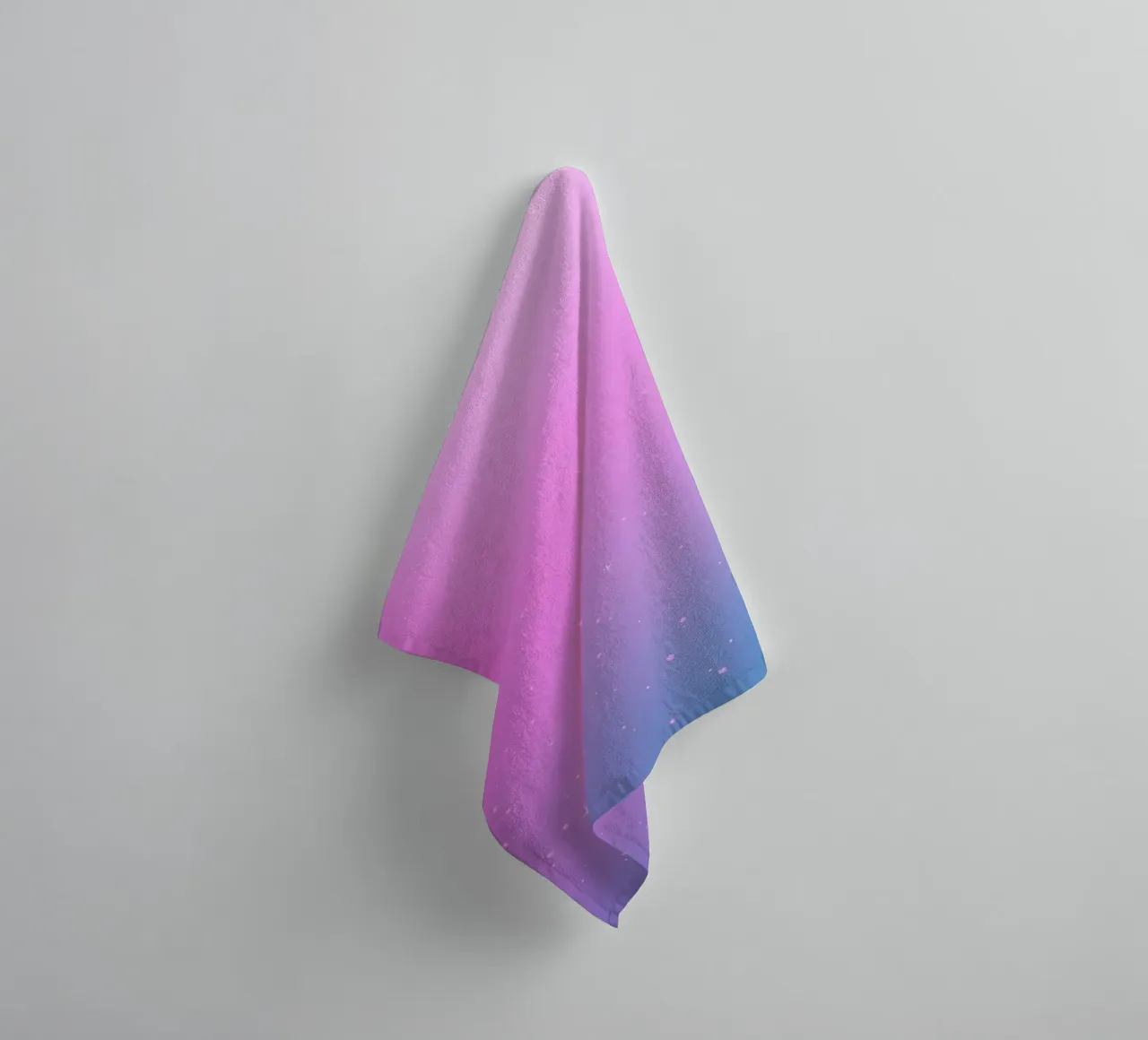 arrière-plan avec des couleurs dégradées et des éléments scintillants serviette de bain de DesignDoodle