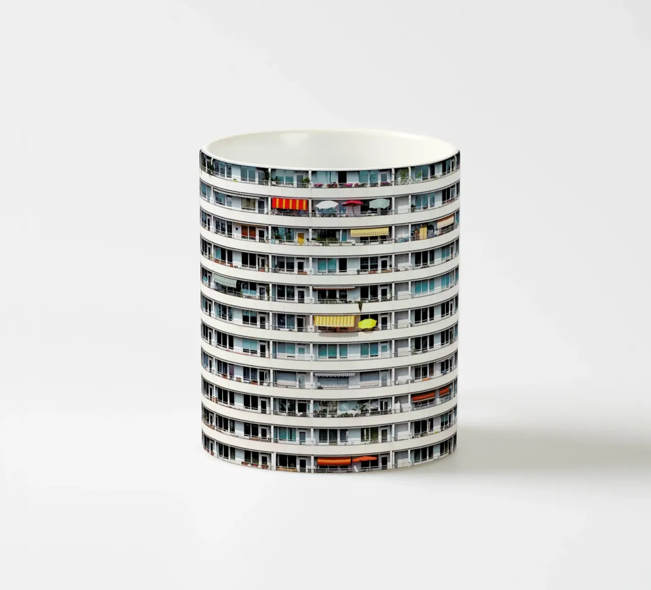 Apartment Colours tazza in ceramica da EyeEm Mobile GmbH