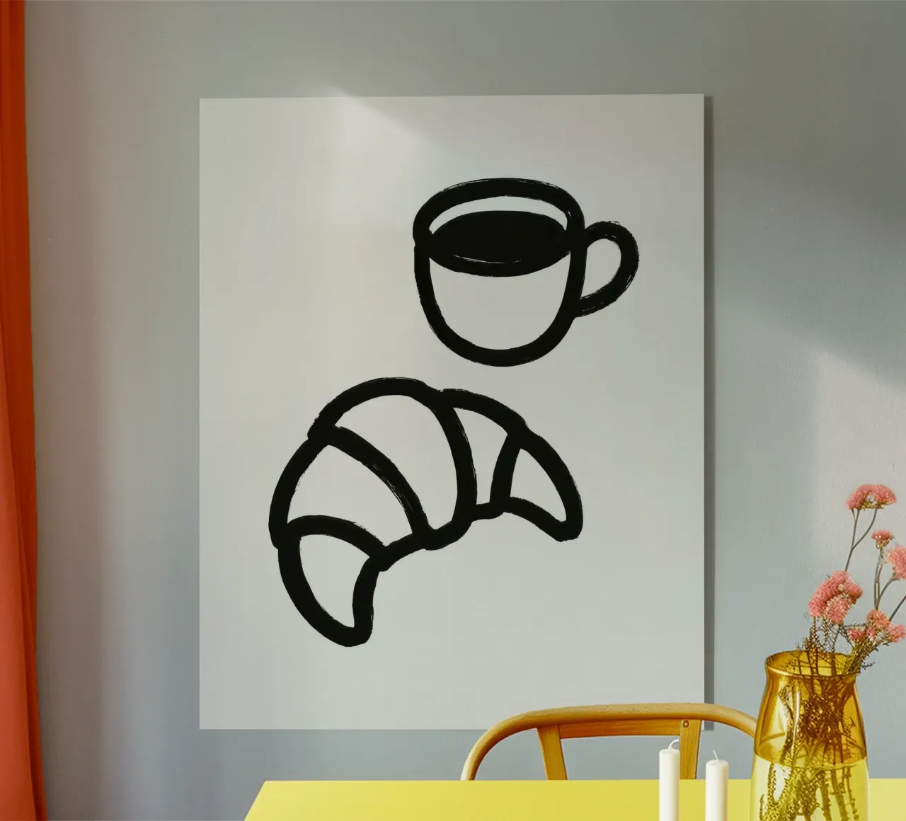 Pennellata di caffè e croissant dipinta in bianco e nero plexiglass da Katja Stehle Design