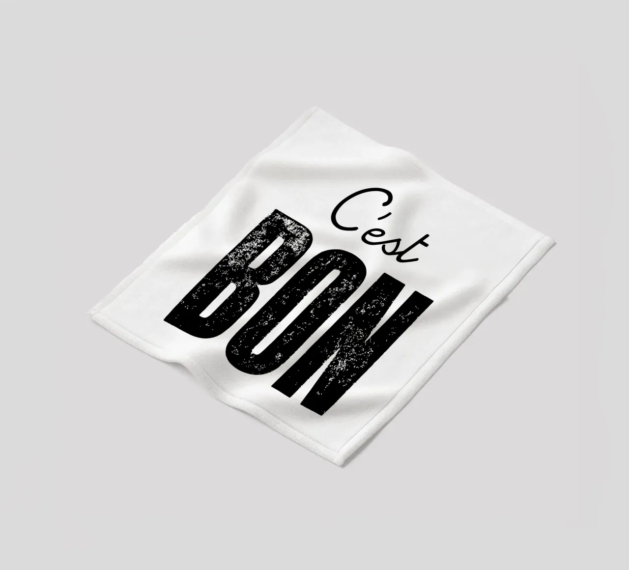 C'est Bon Design tipografico francese in bianco e nero coperta in pile da THE MOTIVATED TYPE
