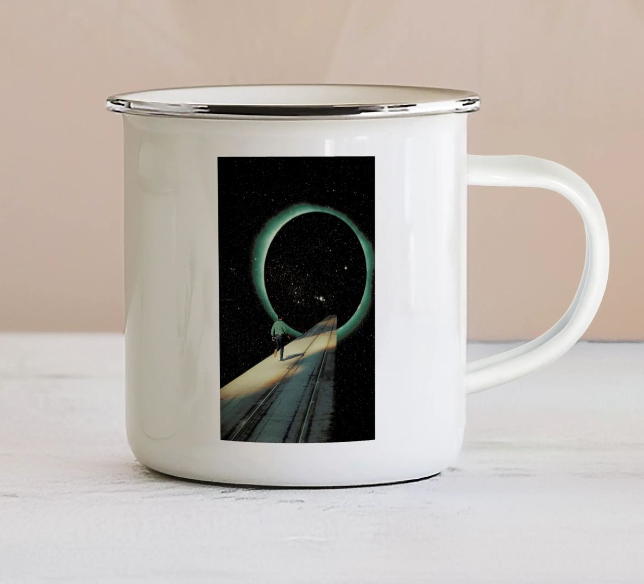 Escaping into the Void tazza in smalto da Frank Moth