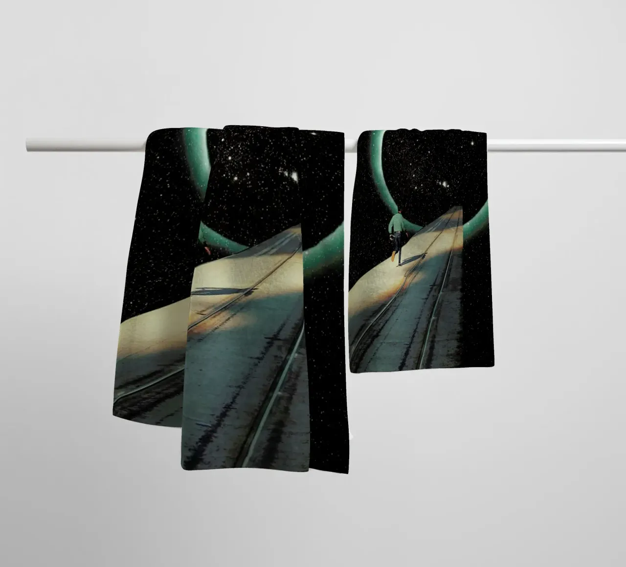 Escaping into the Void asciugamano da bagno da Frank Moth