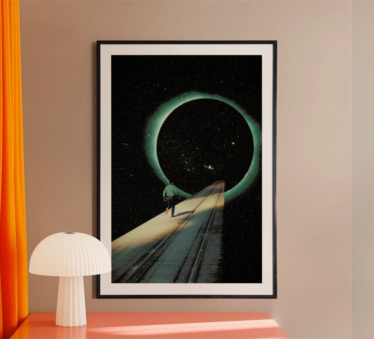 Escaping into the Void poster da Frank Moth