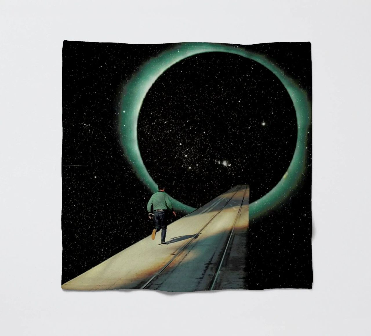 Escaping into the Void coperta in pile da Frank Moth
