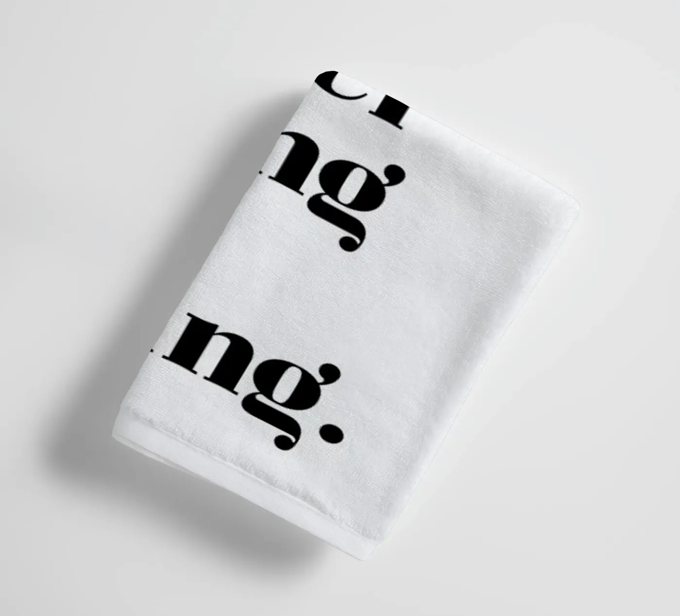 Next Chapter badhanddoek van typed