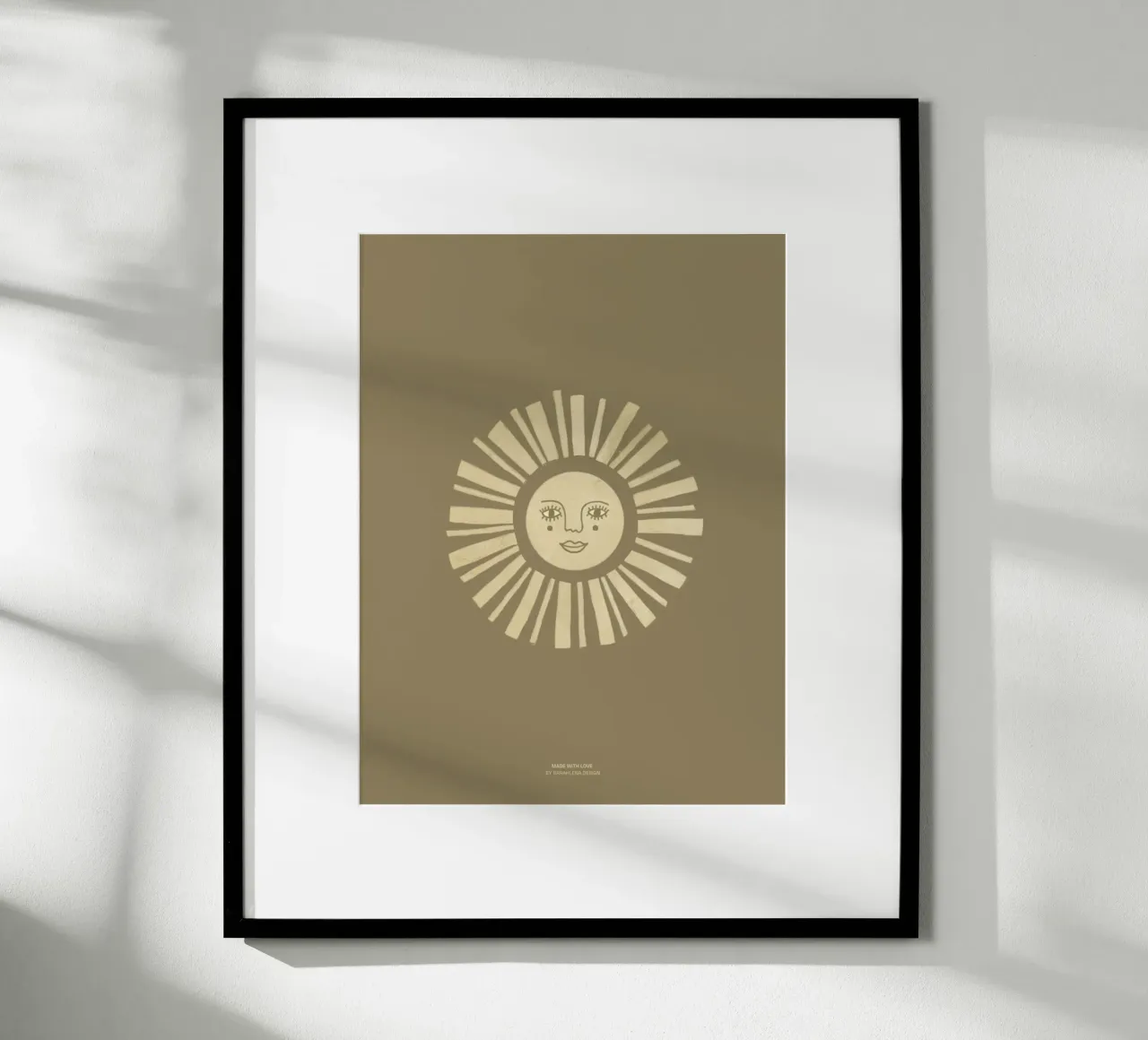 THE SUN poster con telaio in plastica da sarahlenadesign