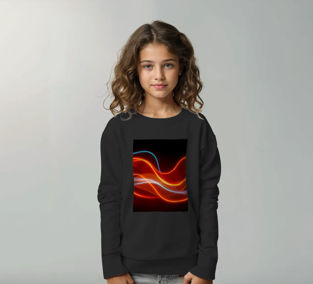 Hintergrund mit fließenden Lichtmustern, die eine dynamische Kinder Sweatshirt von DesignDoodle