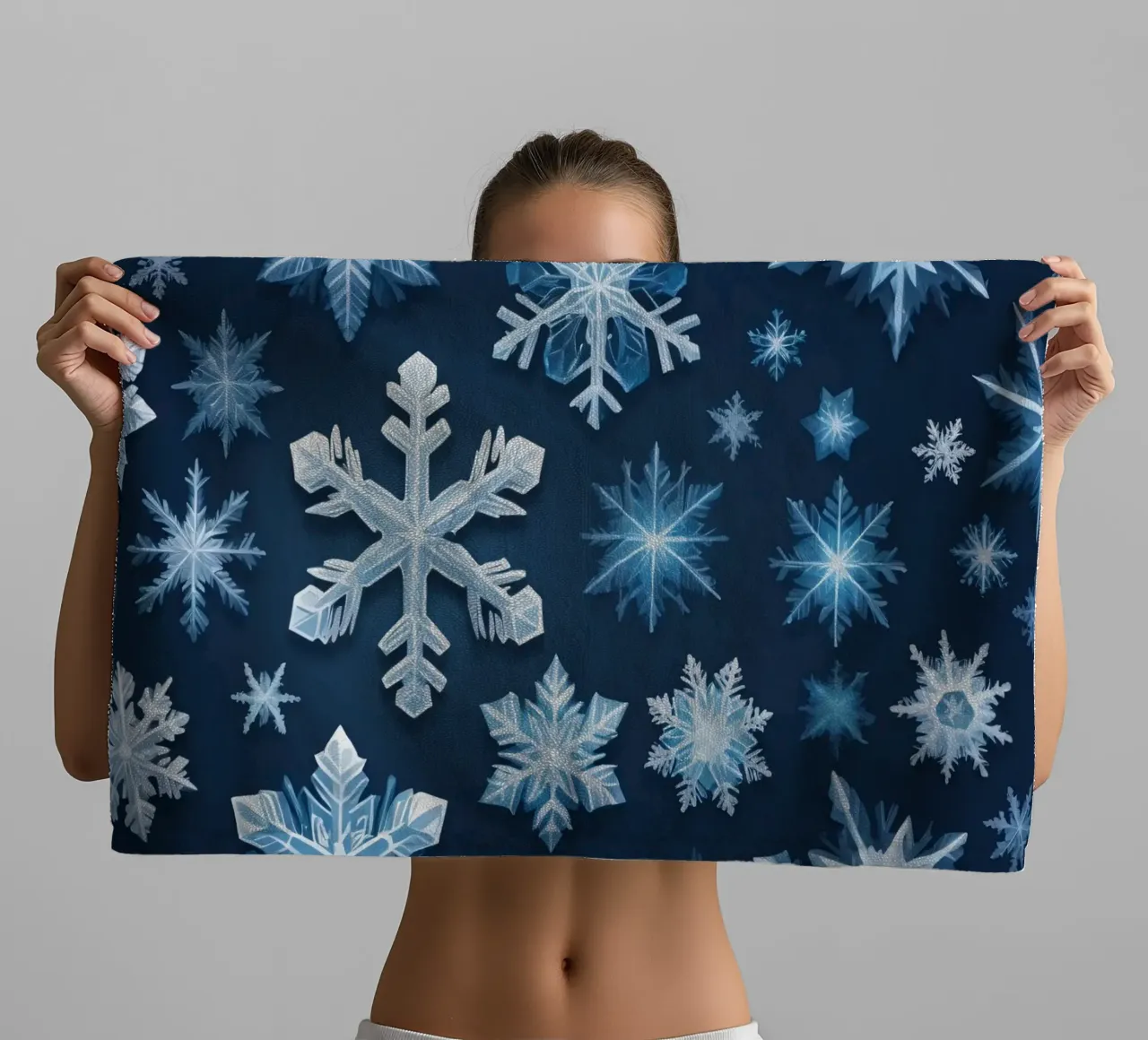 Winterwunderland inspiriertes Design mit Schneeflocken Handtuch von DesignDoodle