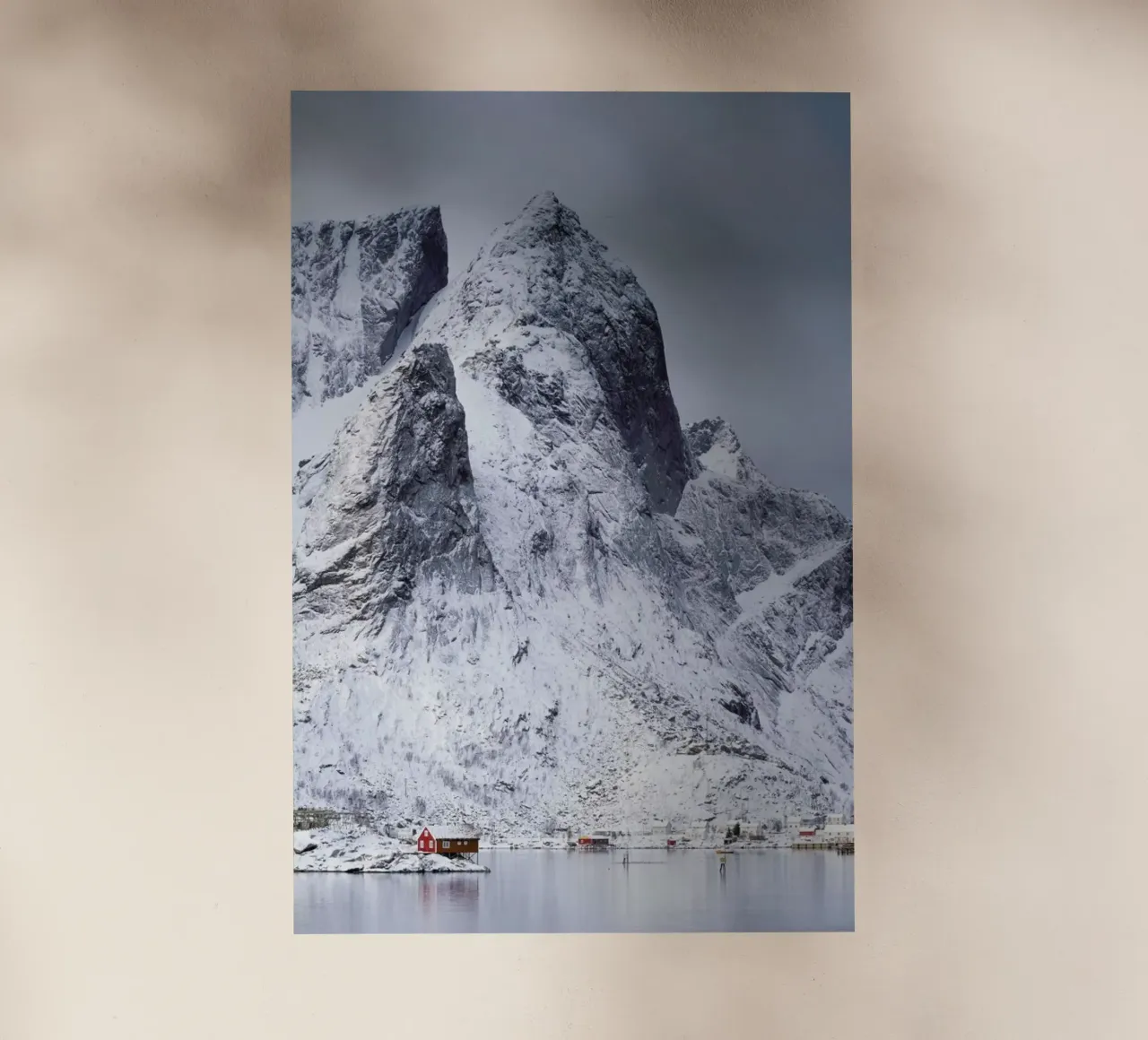 Snow-Capped Peaks by Massimo Zappula pellicola backlit da EyeEm Mobile GmbH