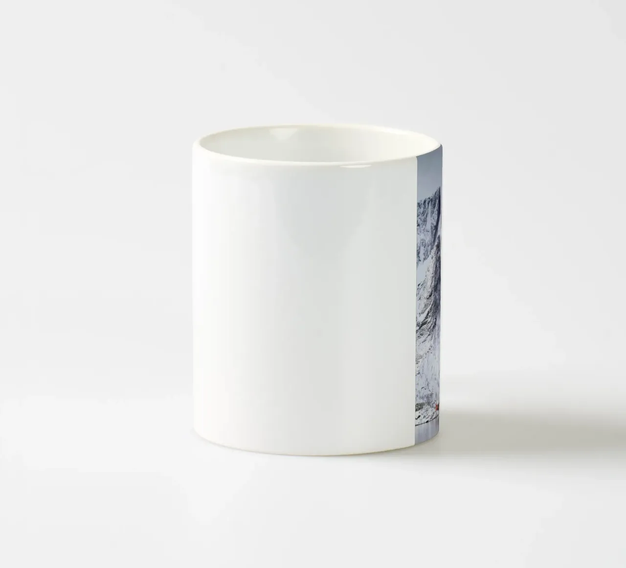 Snow-Capped Peaks by Massimo Zappula tazza in ceramica da EyeEm Mobile GmbH