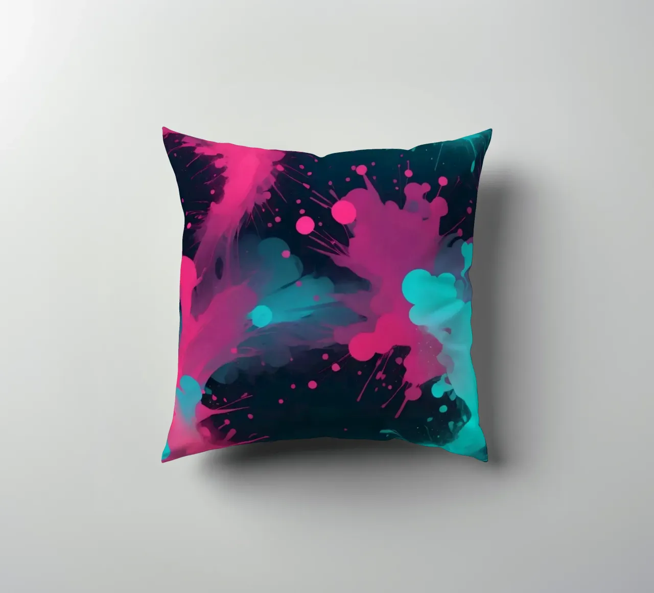 diseño abstracto con colores vivos y formas fluidas cojín de DesignDoodle