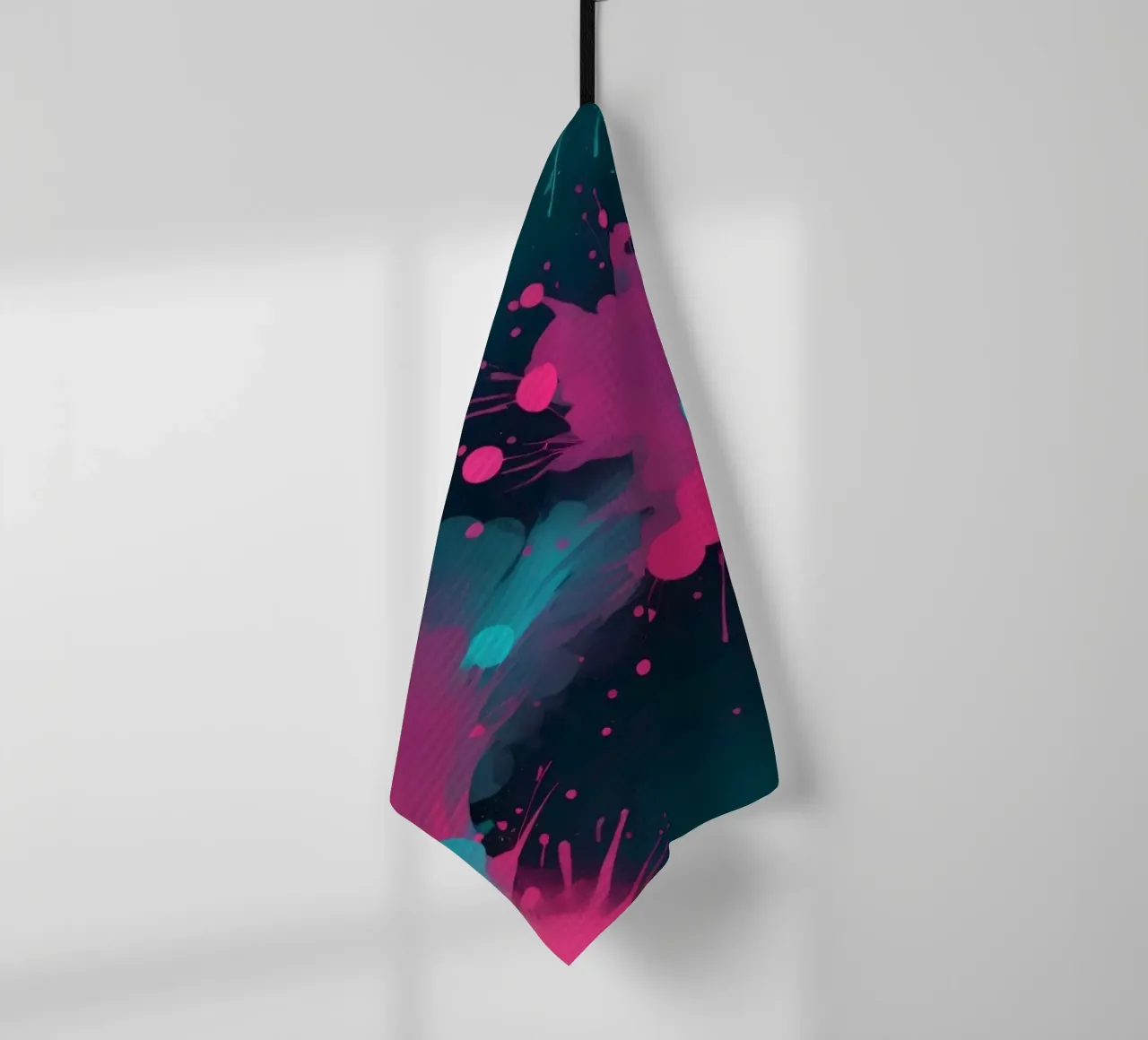 dessin abstrait mettant en valeur des couleurs vives et des formes fluides torchon de DesignDoodle