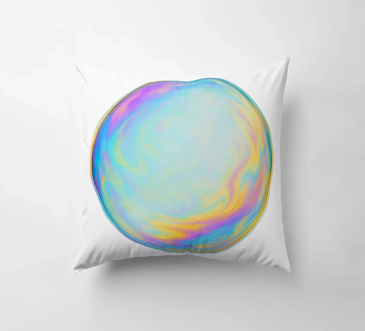 Bolla di sapone colorata e iridescente cuscino da Katja Stehle Design