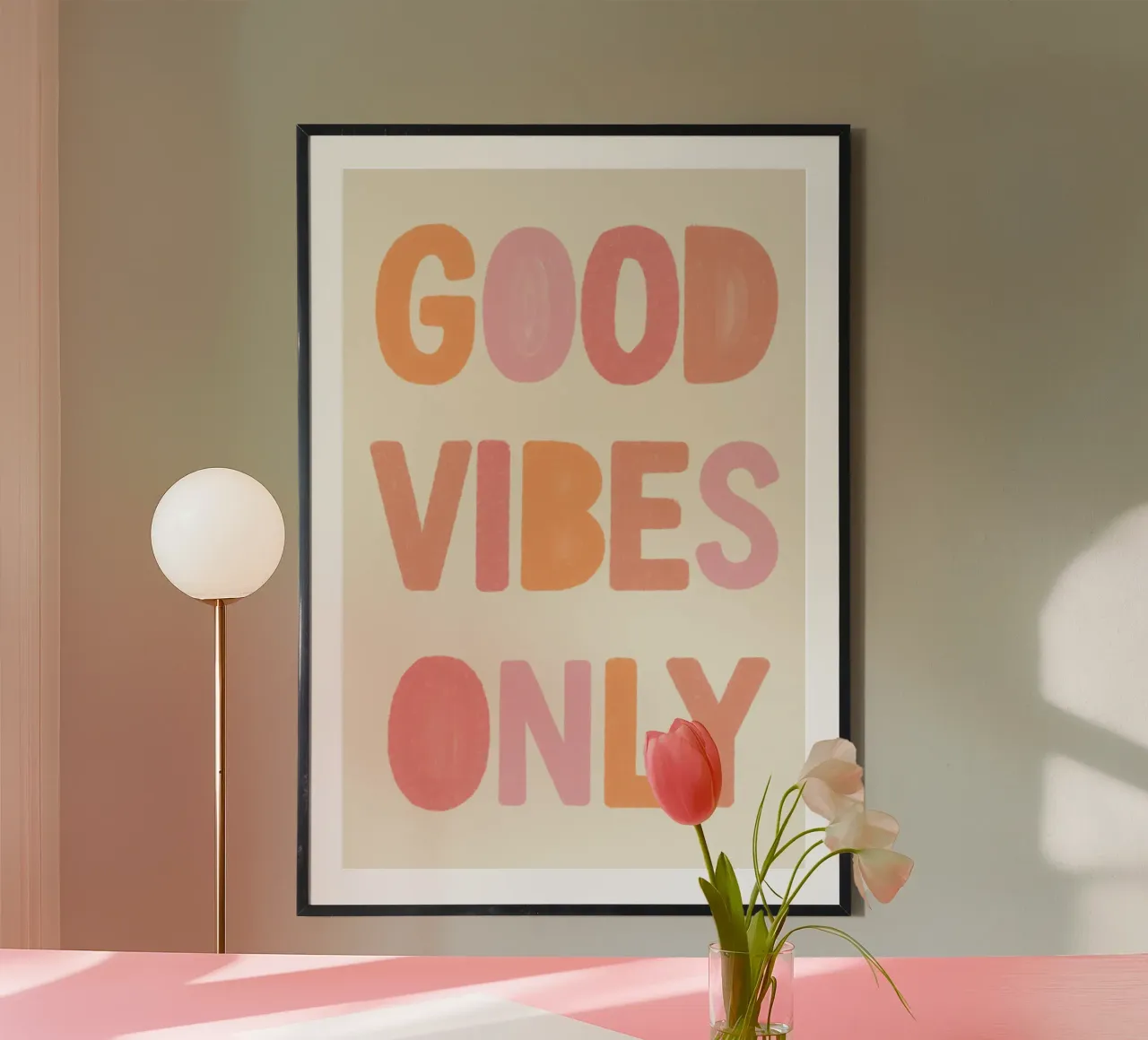 Happy Colors, Happy Mind poster avec cadre en bois de QuooodZ by MooodzArt